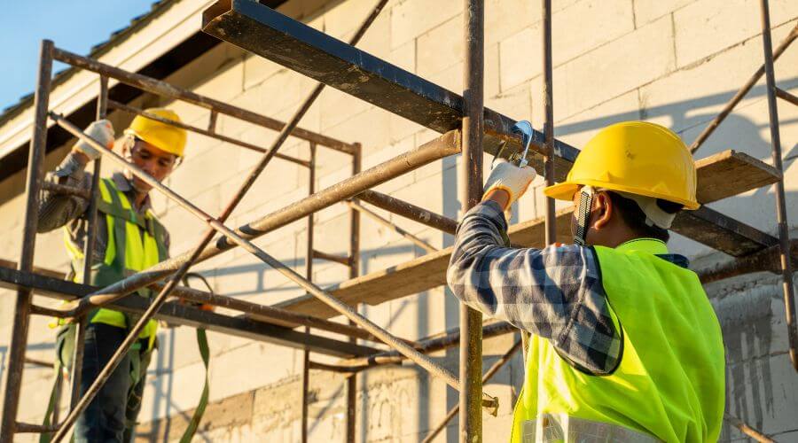 Professional fairlawn roofing services in Mackinac Island, MI